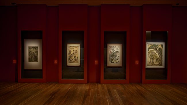 Exhibition view of the permanent special exhibition ‘Magpie and Tiger: Hojak’ at the Leeum Museum of Art .