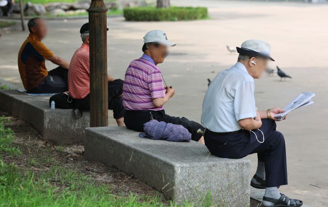 Study Finds South Koreans Anxious About Aging, With Young Adults Most Troubled
