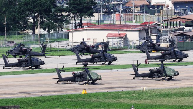 This file photo, taken Aug. 17, 2025, shows U.S. military helicopters parked at Camp Humphreys, a sprawling U.S. military base in Pyeongtaek, some 65 kilometers south of Seoul. (Yonhap)