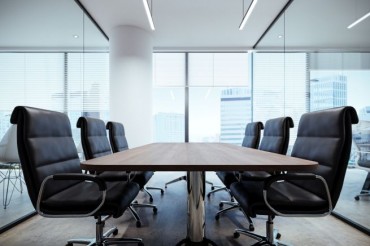 Seven in Ten Workers Believe Corporate Korea Still Favors Men in Promotions