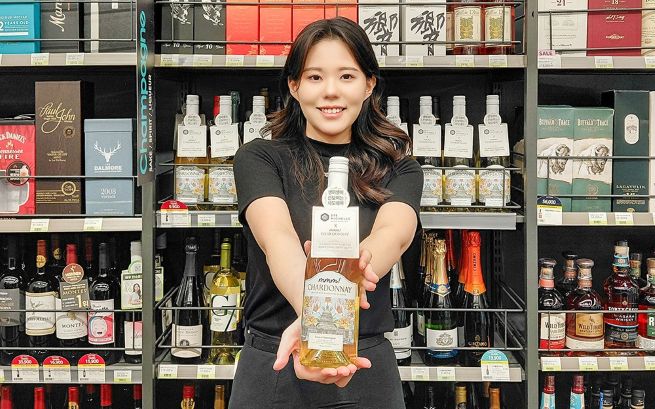 CU launches “Mmm! Chateau Ste. Michelle Chardonnay.” (Photo courtesy of CU)