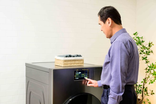 Samsung Unveils AI-Powered Appliance Manual for the Visually Impaired