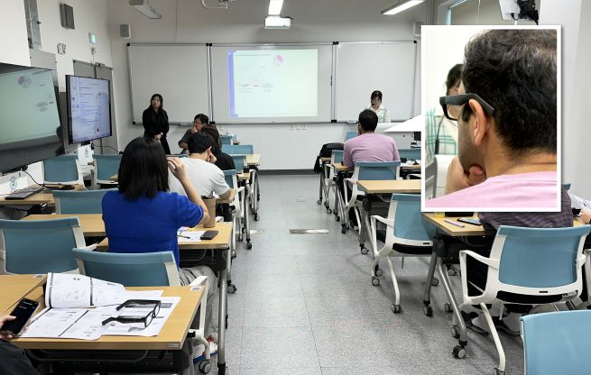 AI Translation Glasses Make Their Academic Debut