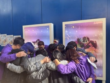 At Itaewon Station, an Artwork Unveiled in Memory of a Night That Changed Seoul