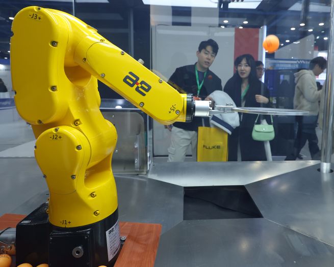 Seoul to Roll Out 500 AI Projects in Bid to Reshape Manufacturing Seoul to Roll Out 500 AI Projects in Bid to Reshape Manufacturing