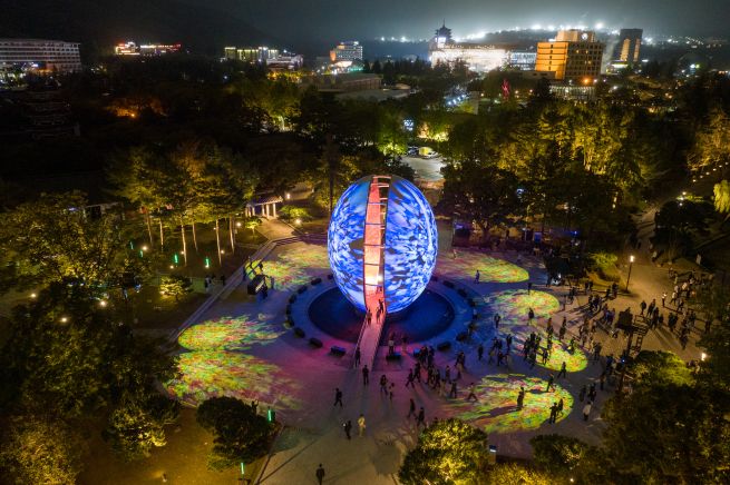 Gyeongju Illuminates APEC Summit Venue With Shilla-Themed Nightscape