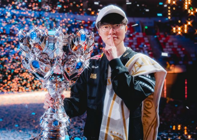 T1 Wins Third Straight League of Legends World Championship, Cementing Its Legacy in Esports History T1 Wins Third Straight League of Legends World Championship, Cementing Its Legacy in Esports History
