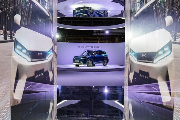 Automotive, BYD launches the ATTO 2 DM-i Super Hybrid in Europe with test drives
