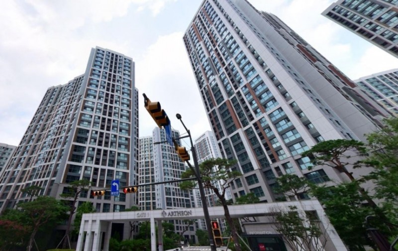 Public Walkway at Seoul Housing Complex Becomes Flashpoint in Access Rights Dispute Public Walkway at Seoul Housing Complex Becomes Flashpoint in Access Rights Dispute