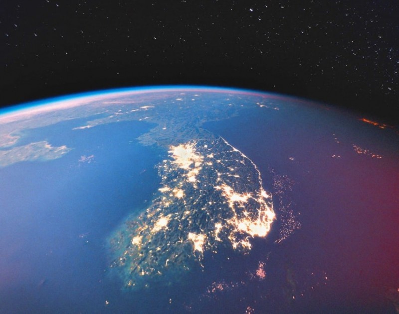 Peace Without Reunification: Public Opinion in South Korea Shifts Toward Pragmatism Peace Without Reunification: Public Opinion in South Korea Shifts Toward Pragmatism