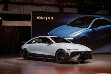 Electric Vehicle Market Grows Sharply, but Regional Gaps Widen Electric Vehicle Market Grows Sharply, but Regional Gaps Widen