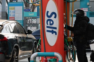 Government Asks Refiners to Contain Fuel Prices as Energy Markets Swing