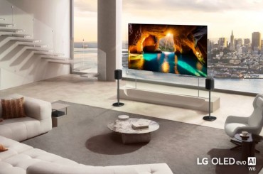 LG Pushes the Limits of Thin With 9mm Wireless ‘Wallpaper’ OLED TV