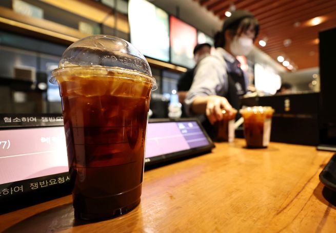 From Cafés to Consumers, Rising Coffee Prices Grip South Korea (Yonhap)