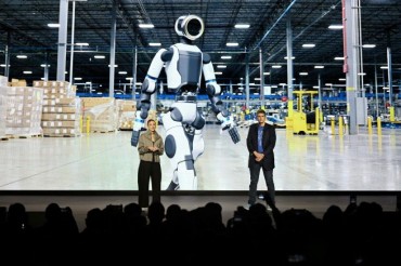 Hyundai Begins Testing Humanoid Robots at U.S. Plants as It Pushes Toward Software-Driven Vehicles