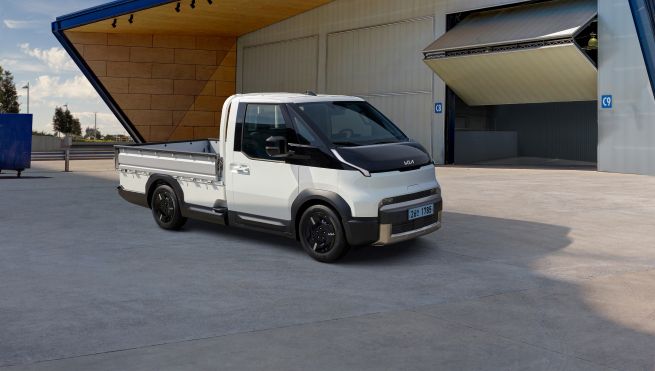 Kia said it will begin taking orders on the 28th for the Kia PV5 WAV, designed specifically for wheelchair users; the Kia PV5 Open Bed, a compact commercial model optimized for logistics efficiency; and the Kia PV5 Passenger Donor Model, tailored for vehicle conversions. The photo shows the Kia PV5 Open Bed. (Courtesy of Hyundai Motor–Kia)