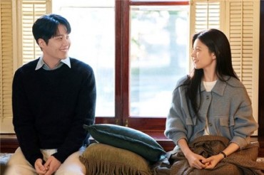“Can This Love Be Translated?” Tops Netflix Non-English Chart for Second Week