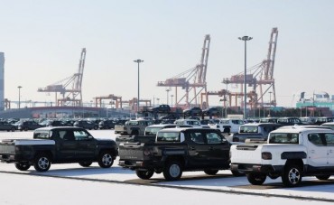 Korea’s Economy Gains Modest Momentum as Consumption Rebounds